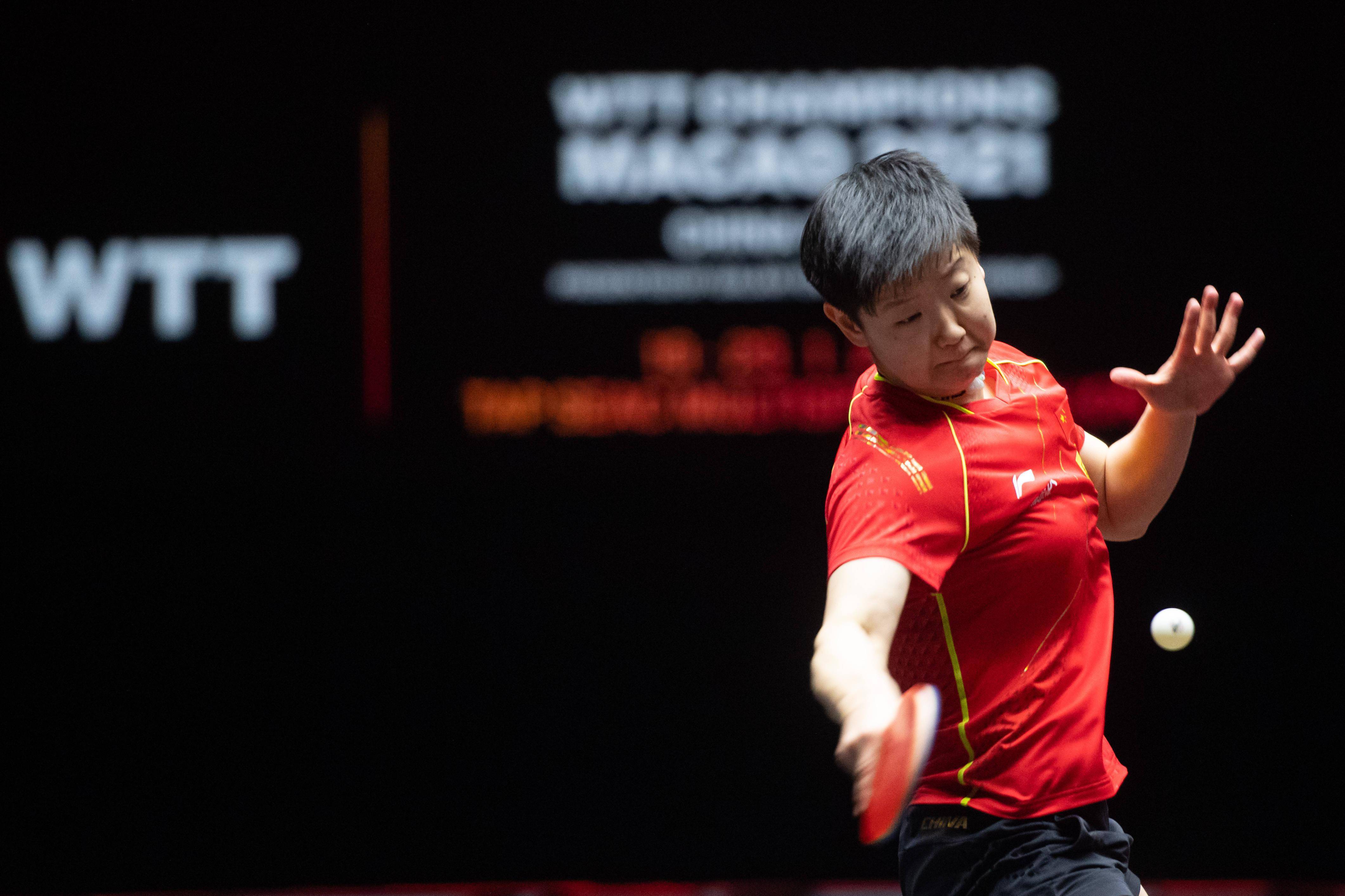 姿态将球送 姿态将球送