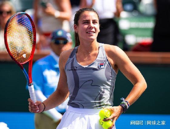 火致人造草 火致人造草