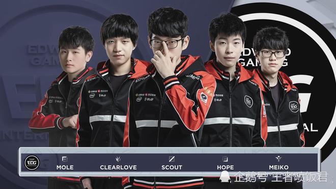 练场上上百 练场上上百